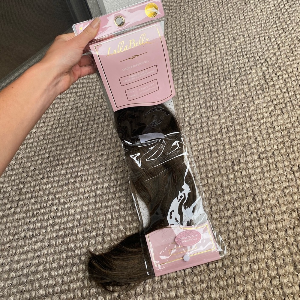 5 PIECE BLOW DRY WAVY CLIP IN HAIR EXTENSIONS - Picture 5 of 6